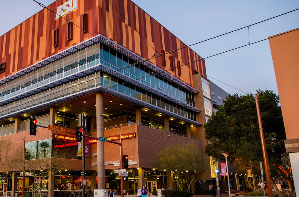 あなたの未来を支える大学